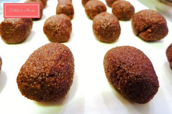 csokis mézeskalácsos házi szaloncukor karácsony szénhidrát diéta cukorbetegség inzulinrezisztencia