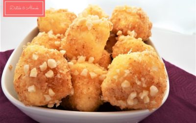 Könnyű túrógombóc mandulabundában